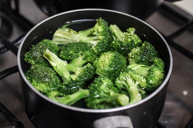 cocinar el brocoli