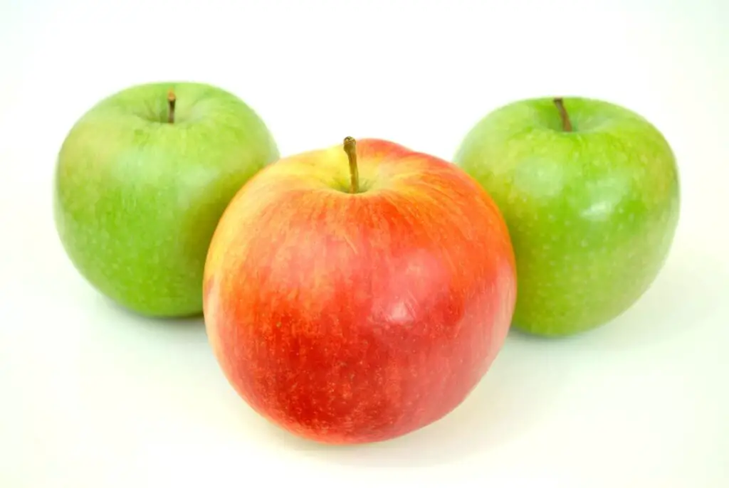 Are apples keto friendly