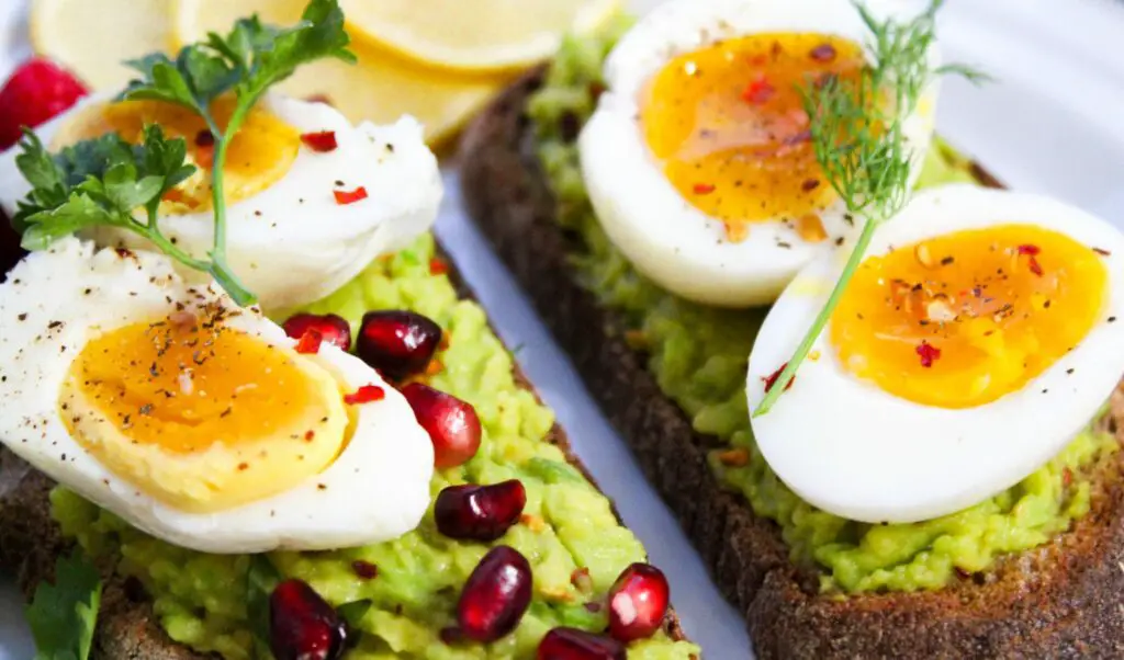 Can you eat eggs on a plant-based diet